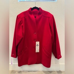 NWT - Cattiva red wool Coat size 18
